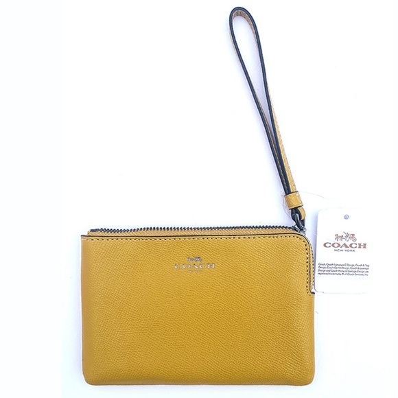 Coach Handbags - NEW Coach Wallet Wristlet Leather